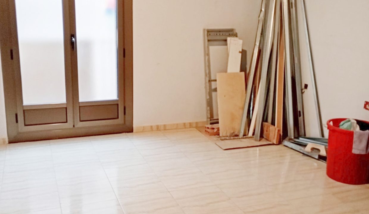 WhatsApp Image 2025-12-15 at 13.27.28 (1)