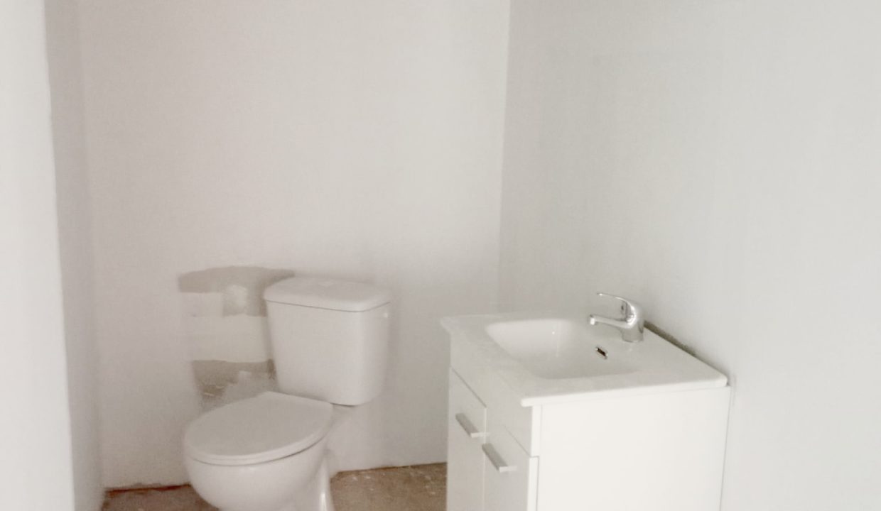 WhatsApp Image 2025-12-15 at 13.27.31